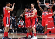 开云-包含蒂姆回归赛场，突破纪录首场状态亮眼，掘金观众沸腾！的词条