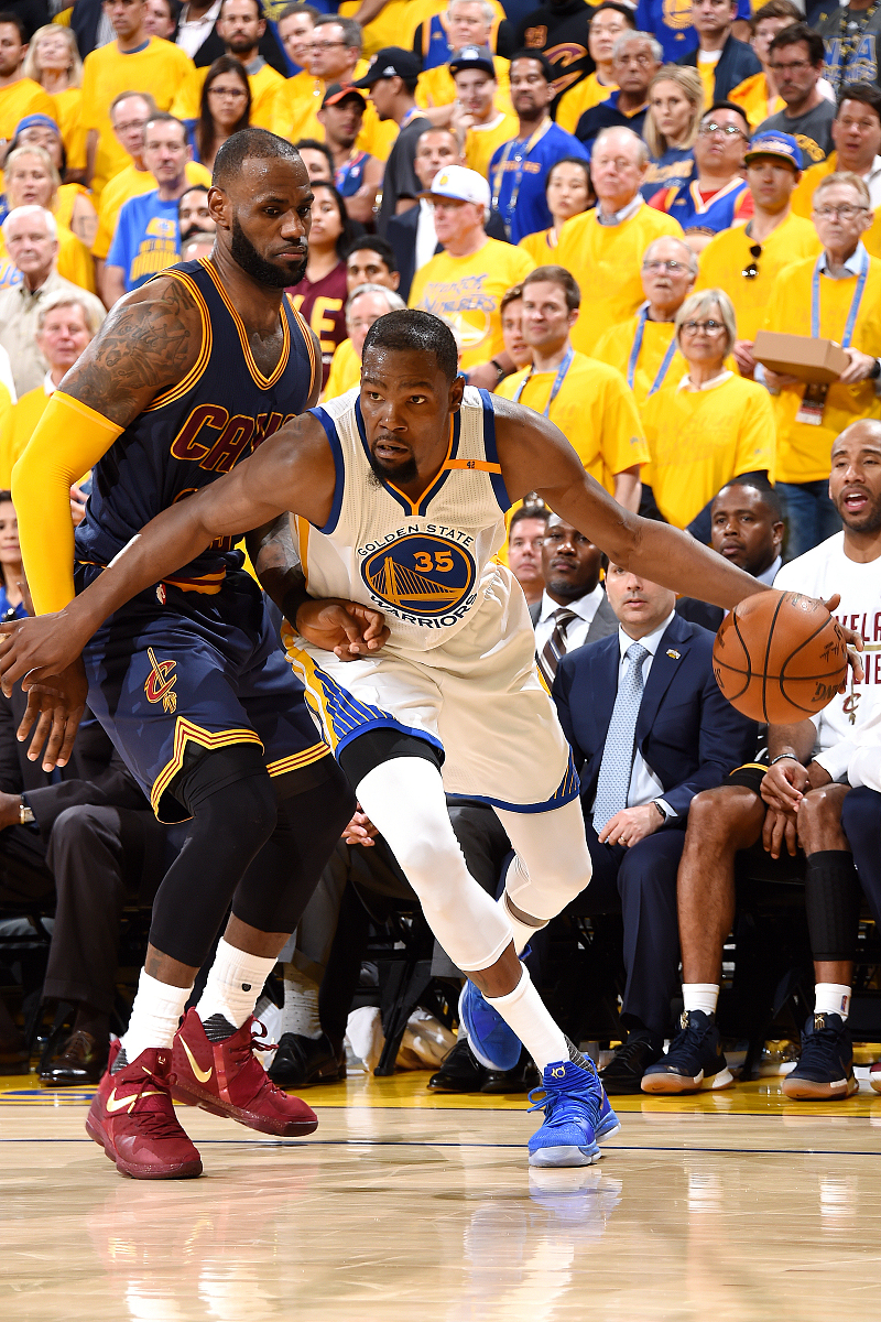 杜兰特在拜仁比赛中关键助攻,高光表现引发热议!的简单介绍 杜兰特在拜仁比赛中关键助攻,高光表现引发热议!的简单介绍